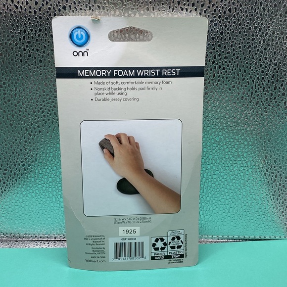 onn New In Box Memory Foam Wrist Rest Provides Ergonomic Comfort - Picture 2 of 3